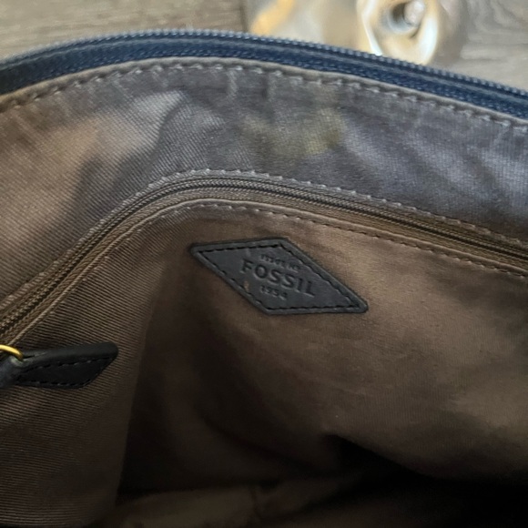 Fossil Navy Leather Women's Bag - Picture 4 of 5